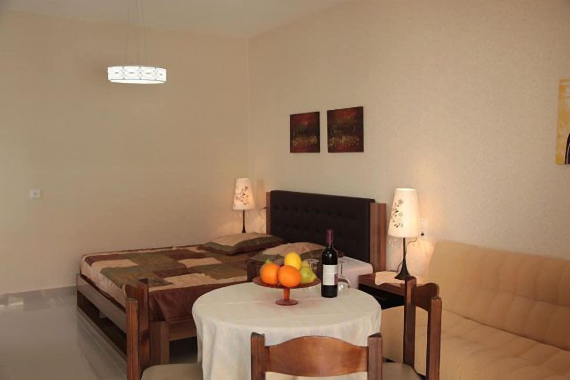 Ov Suites "By Checkin" Herszonisszosz Kültér fotó