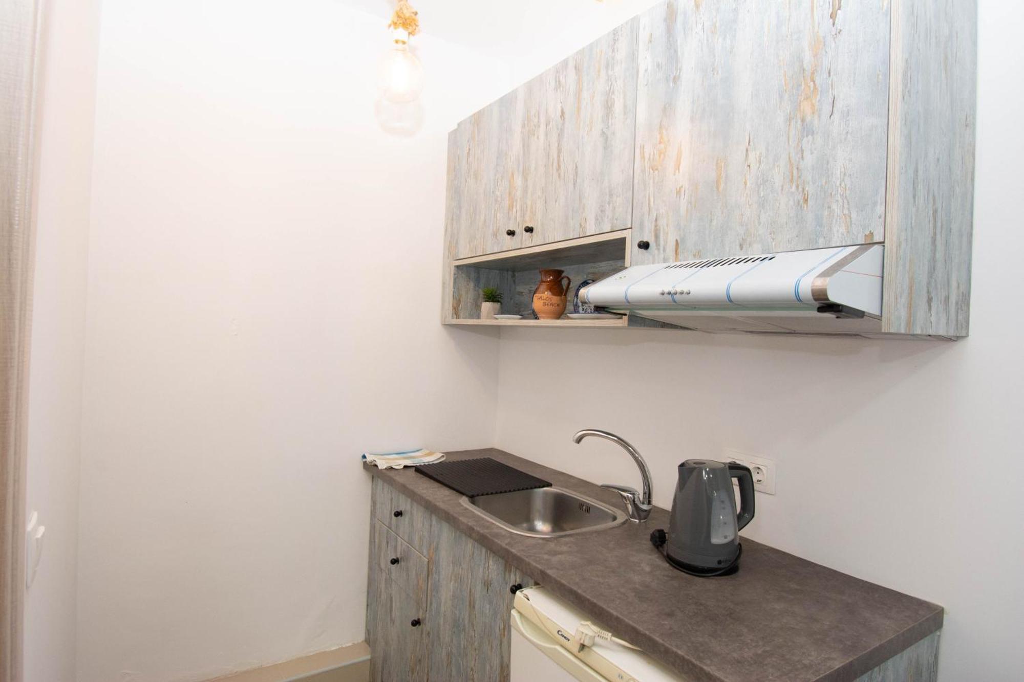 Ov Suites "By Checkin" Herszonisszosz Kültér fotó