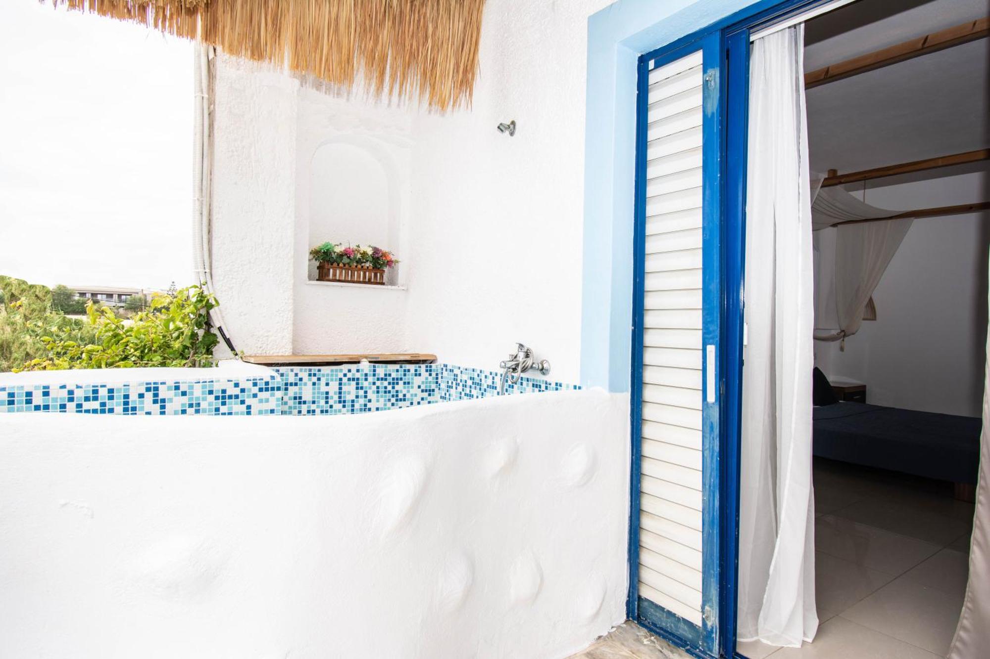 Ov Suites "By Checkin" Herszonisszosz Kültér fotó